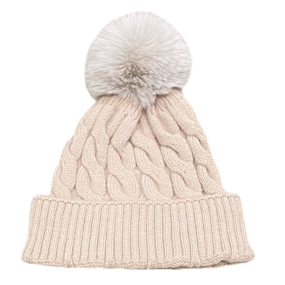 Nwot beige cable knit super-soft hat tan fur Pom Pom one size
